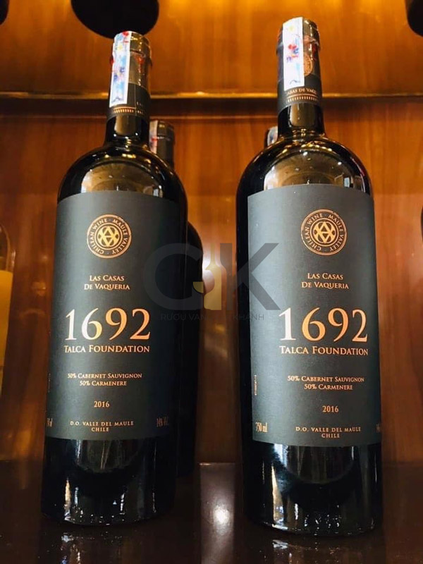 Hướng dẫn kết hợp rượu vang với đồ nướng BBQ Las Casas de Vaqueria 1692 Talca Foundation Super Premium