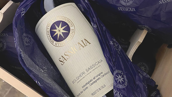 Rượu vang Super Tuscan là gì? Đặc điểm và phong cách rượu Super Tuscan Sassicaia của Tenuta San Guido