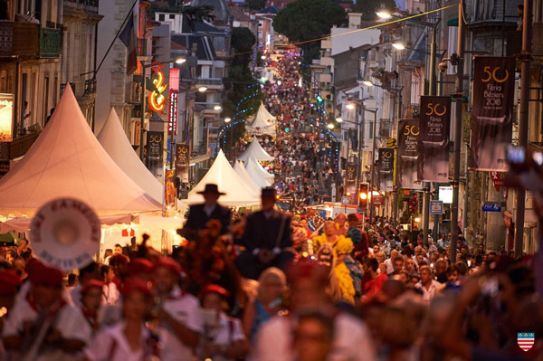 Béziers Feria - Lễ hội truyền thống của Andalusia