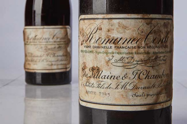 Đâu là loại rượu vang Pháp đắt nhất thế giới? Domaine de la Romanee-Conti Grand Cru 1945 - Chai rượu vang Pháp đắt nhất thế giới