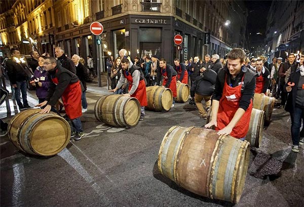 Nouveau Beaujolais - Lễ hội rượu vang nổi tiếng nhất của Pháp