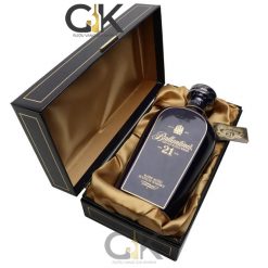 Rượu Ballantine's 21 năm Blue Ceramic Decanter mở hộp