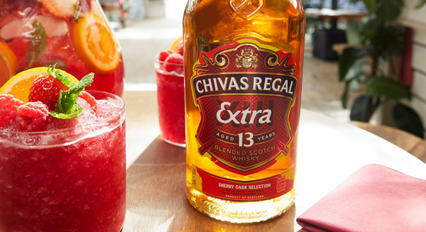 Bảng giá rượu Chivas 12, 13, 15, 18, 25 chính hãng tại Rượu Vang Gia Khánh Giá rượu Chivas Extra 13 rất đa dạng với nhiều phiên bản