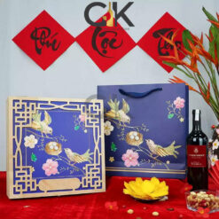 Hộp gỗ đựng quà phú quý kèm túi xách 2 màu xanh đỏ